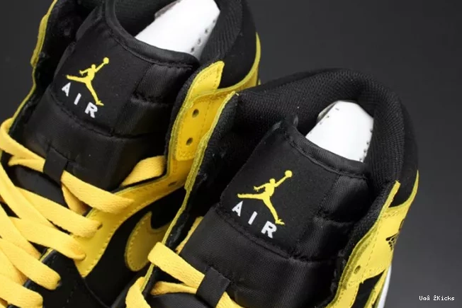 GoAnywhere 297 9813 1 Jordan Retro 'New Air 554724- Love Mid 1107